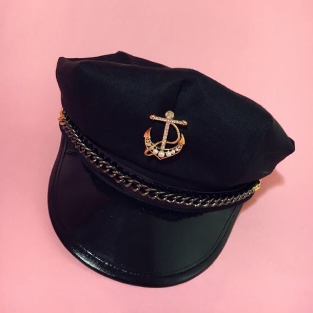 Tuck Captain Hat Adjustable Back NEW